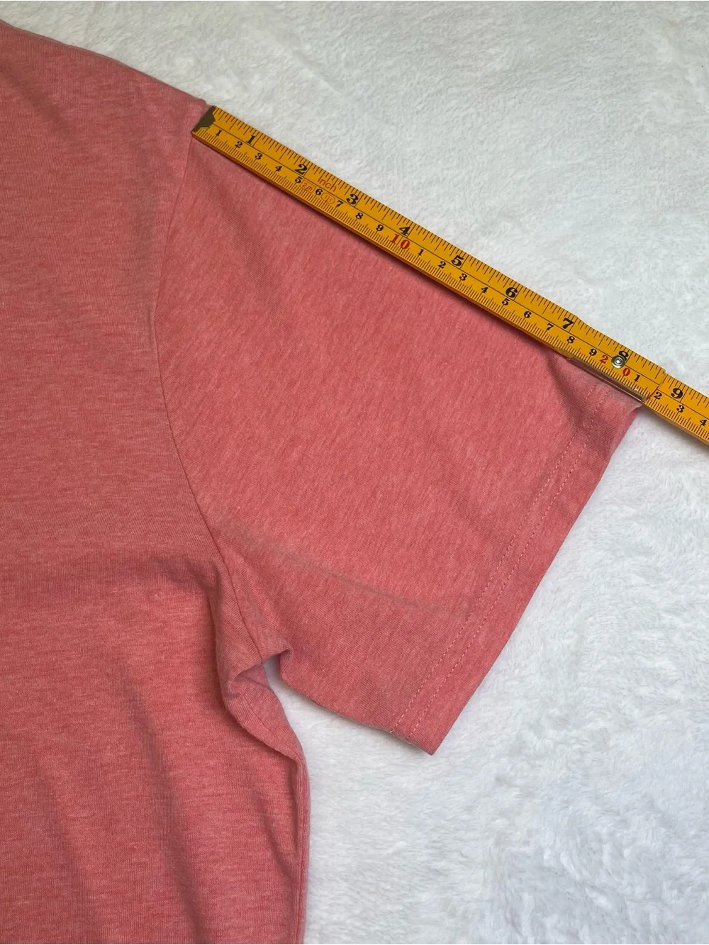 Banana Republic Mens Eco Premium Wash V-Neck T-Shirt Large Heathered Pink Coral
